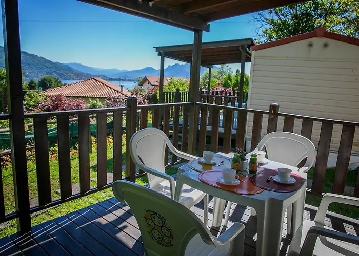 Tranquilla مكان تخييم بافينو